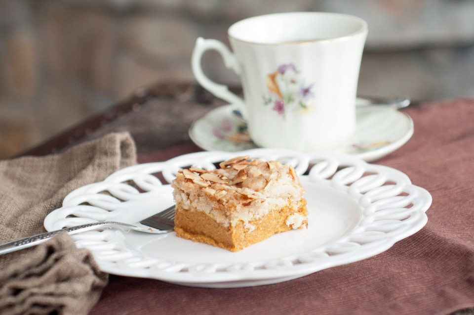 Great Grandma Williams' Pumpkin Crumble Cake-3